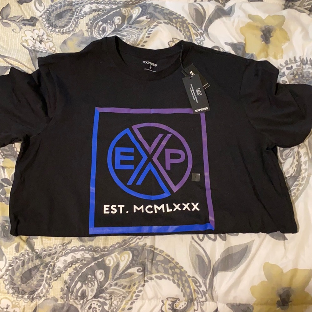 Men’s T shirt